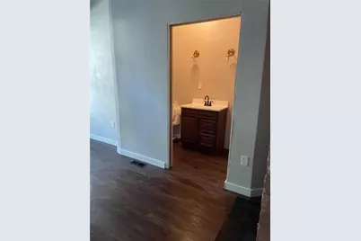 222 Hastings Ave, Oakdale, PA 15071 - Photo 11