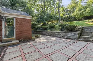 139 Grienbrier Dr, Carnegie, PA 15106 - Photo 31