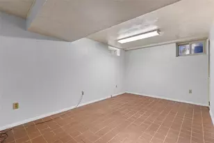 139 Grienbrier Dr, Carnegie, PA 15106 - Photo 25