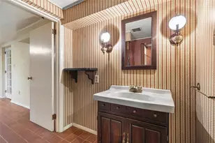 139 Grienbrier Dr, Carnegie, PA 15106 - Photo 29