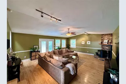 927 Chippewa Trl, Coolspring Township, PA 16137 - Photo 35