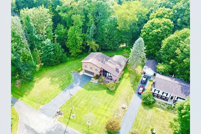 927 Chippewa Trl, Coolspring Township, PA 16137 - Photo 9