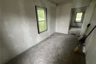 126 Lincoln Ave, Leechburg Boro, PA 15656 - Photo 3