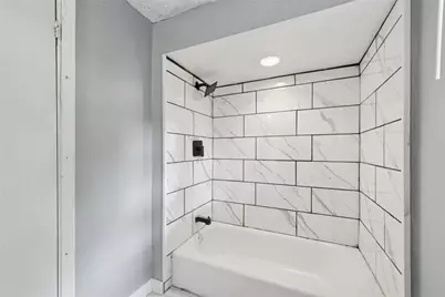 214 Fleet St, Rankin, PA 15104 - Photo 15