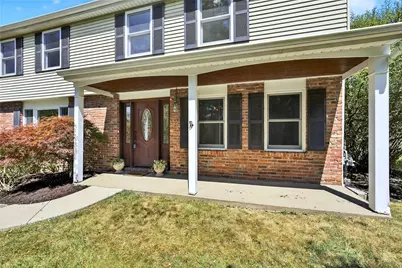 613 Robinhood Ln, Peters Township, PA 15317 - Photo 1