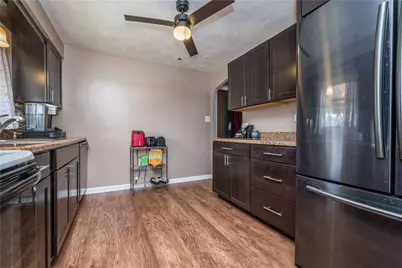 2154 Vermont Ave, West Mifflin, PA 15122 - Photo 19