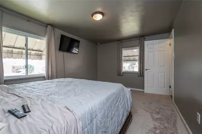 2154 Vermont Ave, West Mifflin, PA 15122 - Photo 29