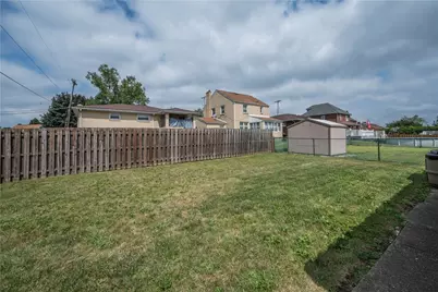 2154 Vermont Ave, West Mifflin, PA 15122 - Photo 45