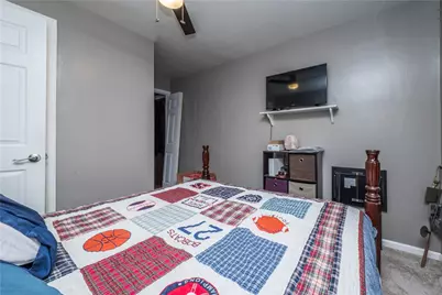 2154 Vermont Ave, West Mifflin, PA 15122 - Photo 25