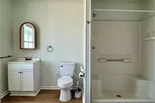 403 Lowell St, Vandergrift, PA 15690 - Photo 17