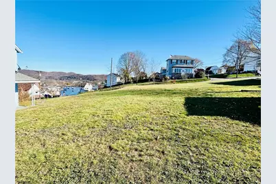 403 Lowell Street, Vandergrift, PA 15690 - Photo 25