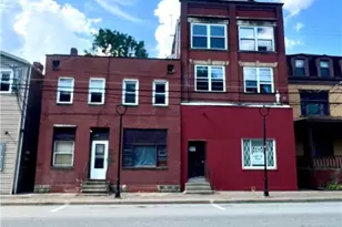 366 Broadway St, Pitcairn, PA 15140 - Photo 1