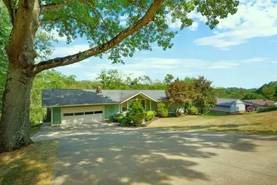 434 Robinhood Lane, Peters Township, PA 15317 - Photo 5