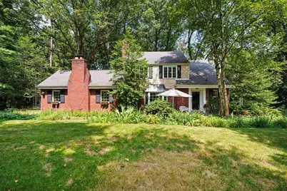 164 Woodland Farms Rd, Pittsburgh, PA 15238 - Photo 1