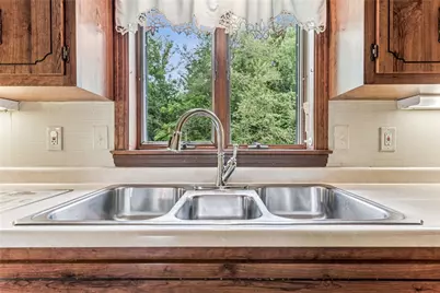 1001 General Forbes Rd, Murrysville, PA 15644 - Photo 9