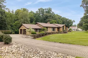 1001 General Forbes Rd, Murrysville, PA 15644 - Photo 3