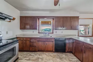 327 Dixon Blvd, South Union Township, PA 15401 - Photo 13