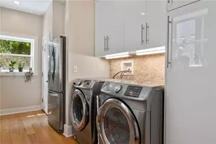 1616 Denniston St, Pittsburgh, PA 15217 - Photo 17