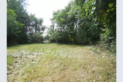 1747 Grant St, Aliquippa, PA 15001 - Photo 3