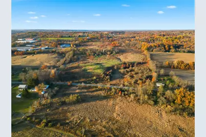 2225 County Line Rd, Shenango Township, PA 16101 - Photo 23