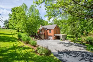 105 Brookwood Rd, Peters Township, PA 15367 - Photo 1