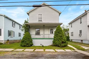 656 Lynn St, Central City Borough, PA 15926 - Photo 1