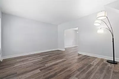 6335 Waldron St, Pittsburgh, PA 15217 - Photo 11