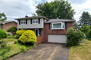 1313 Knollwood Dr, Monroeville, PA 15146 - Photo 1