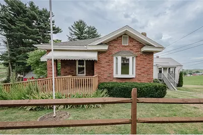 613 N Cherry St, Worthington, PA 16262 - Photo 1