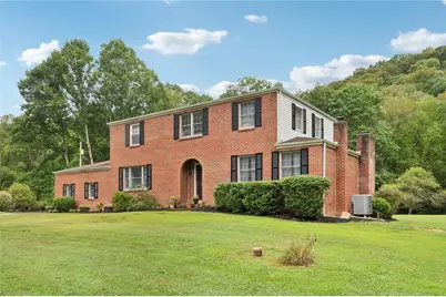 748 Four Mile Run Rd, Ligonier Township, PA 15658 - Photo 3