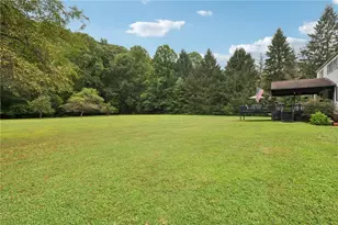 748 Four Mile Run Rd, Ligonier Township, PA 15658 - Photo 5