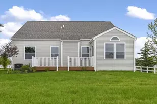 415 Millstone Ln, Jefferson Hills, PA 15332 - Photo 3