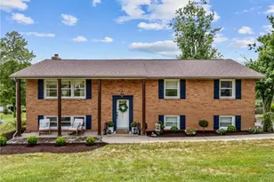 121 W Edgewood Dr, Peters Township, PA 15317 - Photo 1