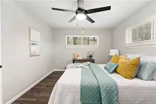 223 Columbia Dr, Center Township, PA 15001 - Photo 19