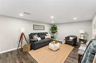 223 Columbia Dr, Center Township, PA 15001 - Photo 25