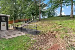 223 Columbia Dr, Center Township, PA 15001 - Photo 33