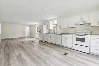 4204 Holiday Hills Ln, Murrysville, PA 15668 - Photo 9