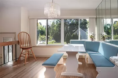 804 Fairways Dr, Oakmont, PA 15139 - Photo 11