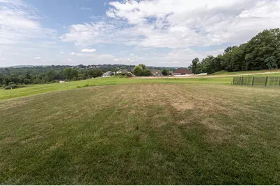 81 Baron Court, South Union Township, PA 15401 - Photo 9