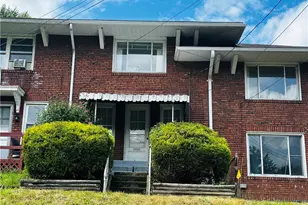 390 New York Ave, Clairton, PA 15025 - Photo 1