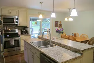 615 Nova Dr, Economy, PA 15042 - Photo 7