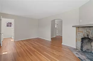 2850 Middletown Rd, Pittsburgh, PA 15204 - Photo 9