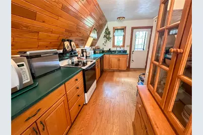 122 Beblo Ln, Oakland Township, PA 16002 - Photo 9