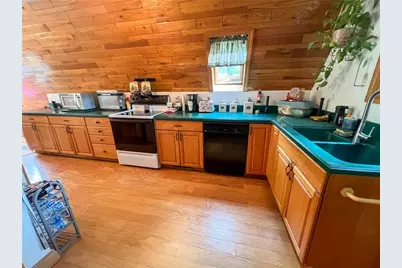 122 Beblo Ln, Oakland Township, PA 16002 - Photo 7