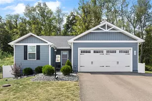 141 Alta Vista Dr, Findlay Township, PA 15126 - Photo 1