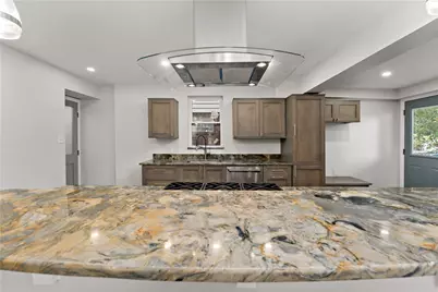 7717 Tuscarora St, Pittsburgh, PA 15221 - Photo 11