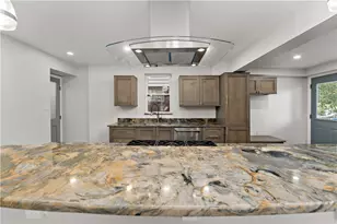 7717 Tuscarora St, Pittsburgh, PA 15221 - Photo 11