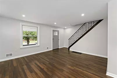 7717 Tuscarora St, Pittsburgh, PA 15221 - Photo 7