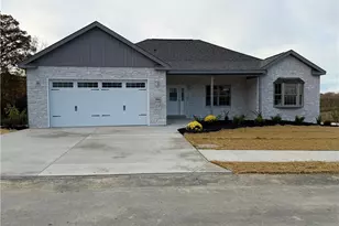 306 Hunters Crossing, Peters Township, PA 15317 - Photo 1