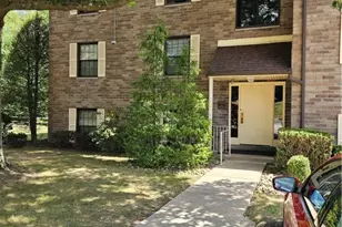 7517 Penn Bridge Ct, Pittsburgh, PA 15221 - Photo 1